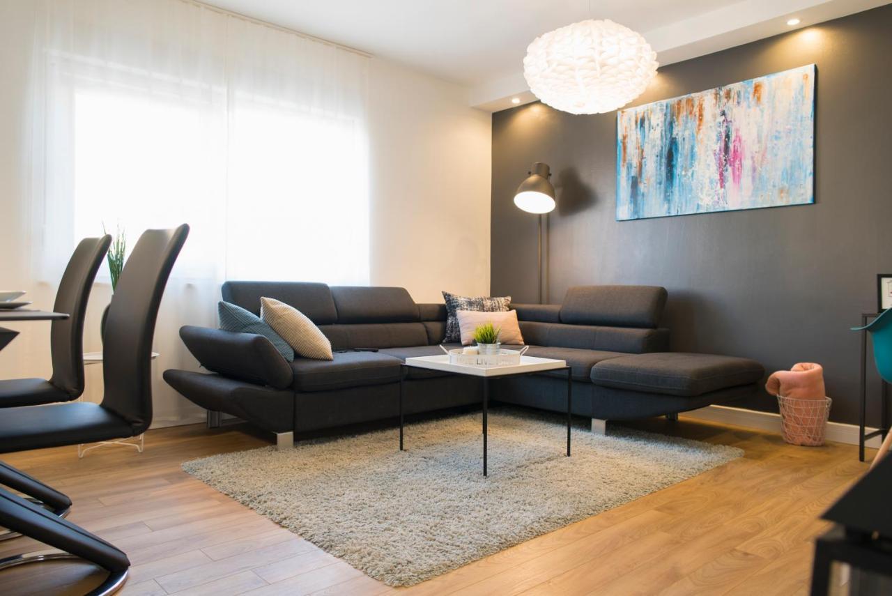 Modern Mediterranean Lägenhet