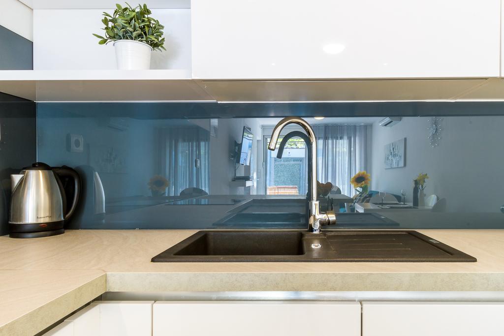 Modern Mediterranean Lägenhet